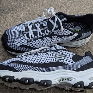 Skechers Air Cooled Memory Foam Sneakers 11M